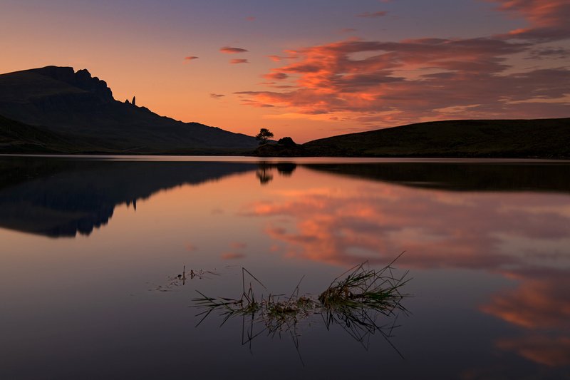 scotland, loch fada, reflection, landscape, old man of storr, isle of skye, skye, landscape, Loch Fada фото превью