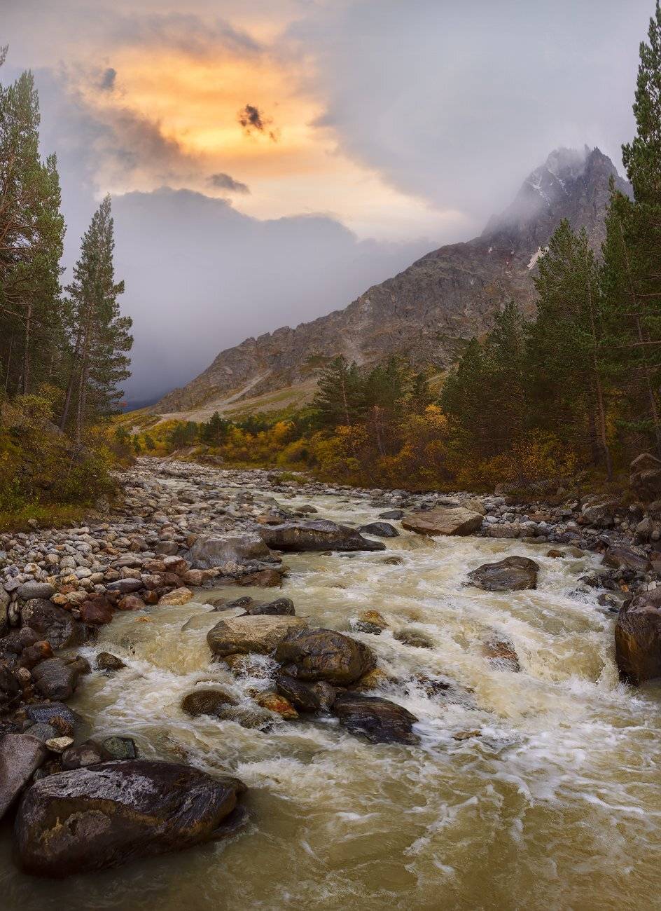 горы,закат,вечер,река,пейзаж, природа,кбр,северный кавказ, Елена Брежицкая