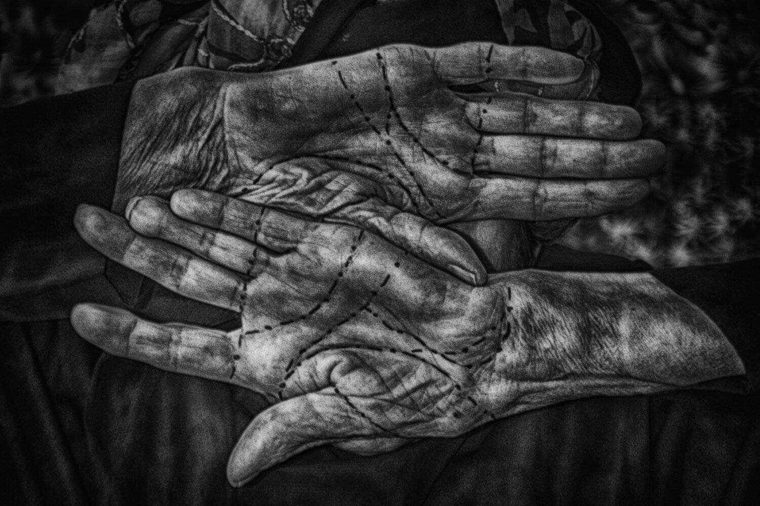 old, black and white, life, conceptual, HANDS, age, Borders, старый,черный и белый, жизнь, концептуальный, РУКИ, возраст, Границы, Teodora Sarbinska