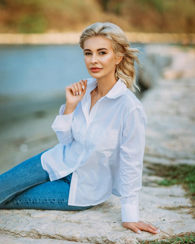 River Girl фото превью