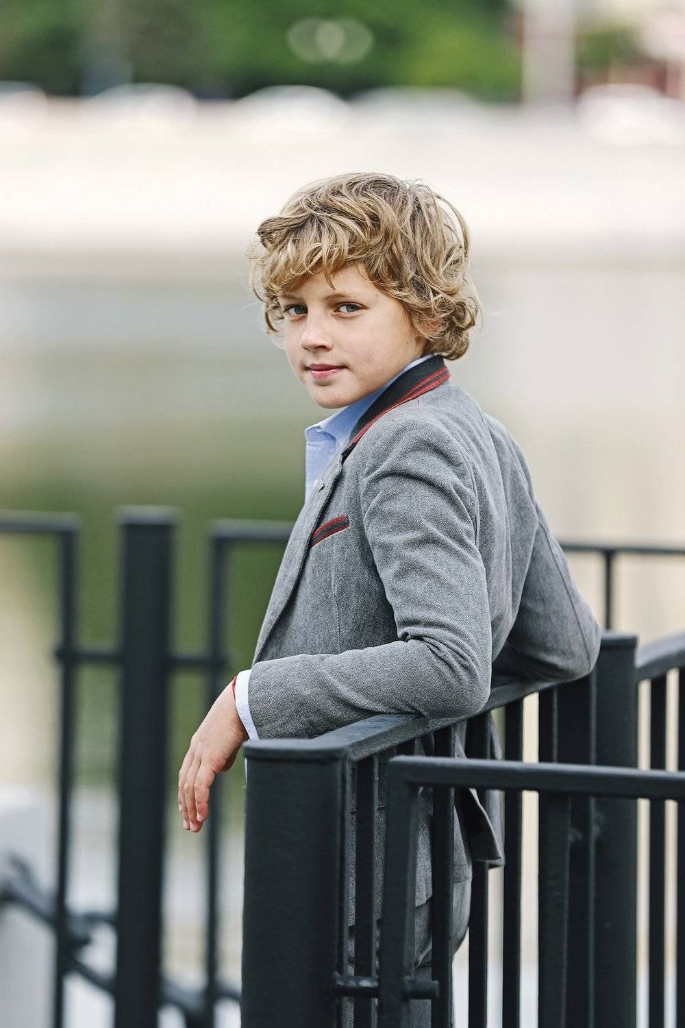 , Антон Леонов