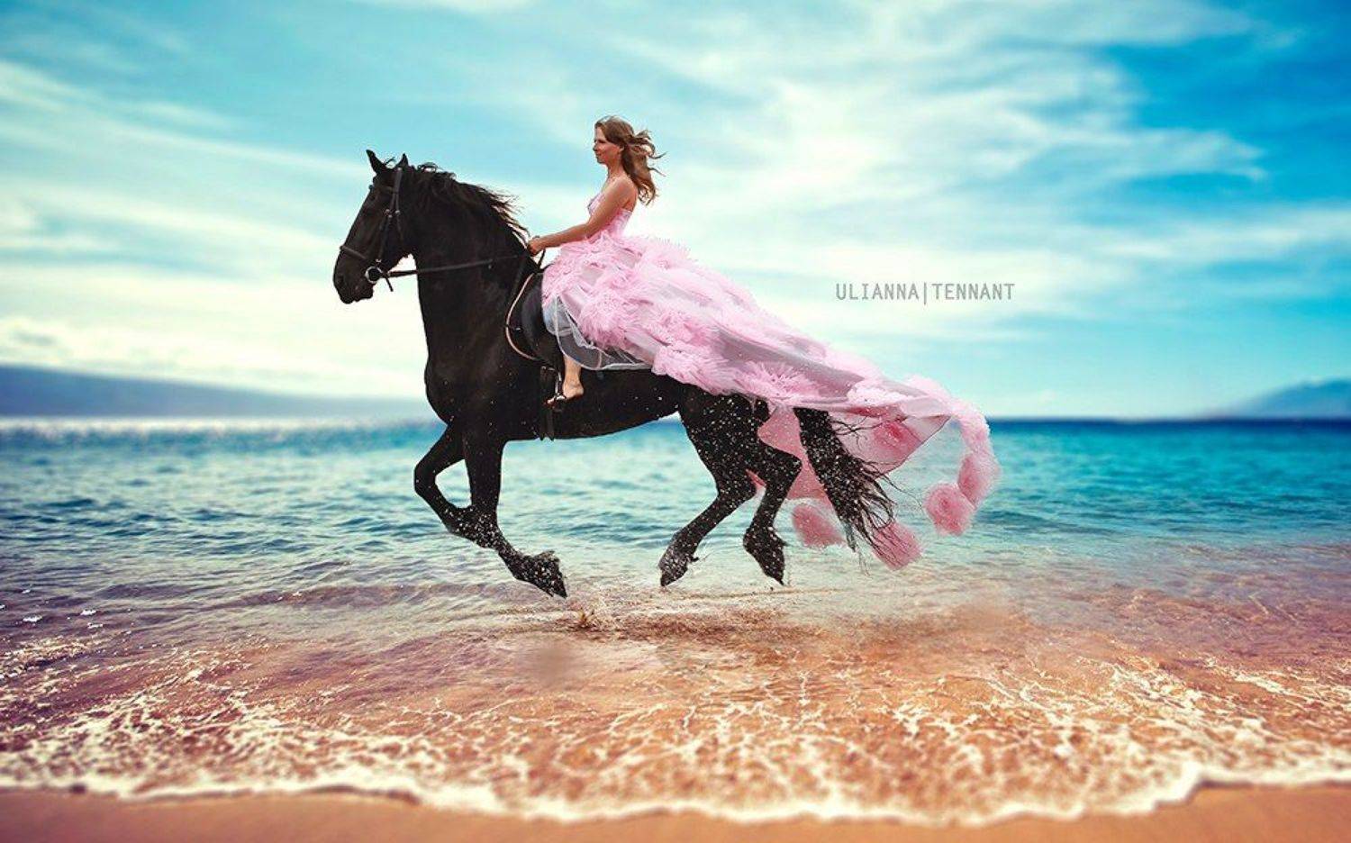 , Теннант Юлианна