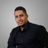 Портрет фотографа (аватар) Cesar Bolivar