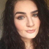 Фотография Hannah Price Портрет фотографа (аватар) Hannah Price