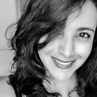 Портрет фотографа (аватар) Mariana Oliveira