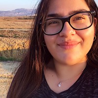 Портрет фотографа (аватар) Eleni Zingirli