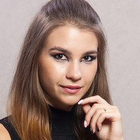 Портрет фотографа (аватар) Валерия Генрисова (Valeriia Genrisova)