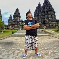 Портрет фотографа (аватар) Roy Legi (Royke m legi)