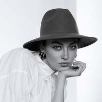 Портрет фотографа (аватар) Анастасия Слуцкая (Anastasiya Slutskaya)