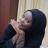 Портрет фотографа (аватар) Maryam Charles (Maryam Charles Samwel)