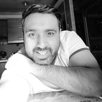 Портрет фотографа (аватар) Alireza Sharifi lari (Alireza)