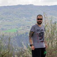 Портрет фотографа (аватар) Andrej Nihil