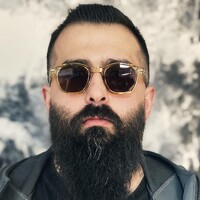 Портрет фотографа (аватар)  Poorya Rafiezade