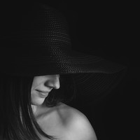 Портрет фотографа (аватар) Edina Muhari