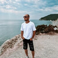 Портрет фотографа (аватар) Евгений Беляев (Belyayev Yevgeniy)