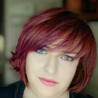 Портрет фотографа (аватар) Chevalier Elisabeth (Loulou de la falaise)