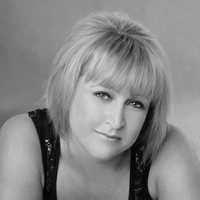 Портрет фотографа (аватар) TRACEY LUND