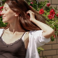 Портрет фотографа (аватар) Larisa Zadvornaia