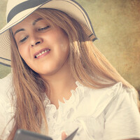 Портрет фотографа (аватар) miriam oliva (Maryam Oli)