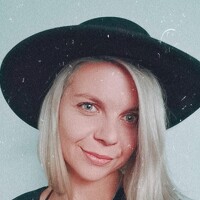 Портрет фотографа (аватар) Sarageaua Cristina (Cristina Sarageaua)