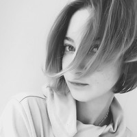 Портрет фотографа (аватар) Евгения Лацис (Jenya Lacis)