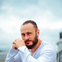 Портрет фотографа (аватар) Роман Звонков (Roman Zvonkov)