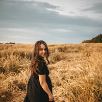 Портрет фотографа (аватар) OLESYA VALIULINA (VALIULINA)
