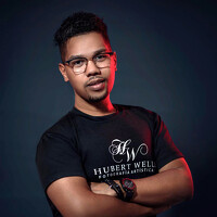 Фотография Hubert Wells (Hubert Odalis Wells Smith) Портрет фотографа (аватар) Hubert Wells (Hubert Odalis Wells Smith)