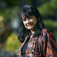 Портрет фотографа (аватар) R Hayati (R Ruh Hayati)