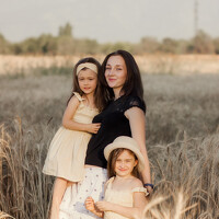 Портрет фотографа (аватар) Irina Kanabeiskikh