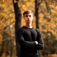 Портрет фотографа (аватар) Vladimir Izotov