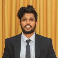 Портрет фотографа (аватар) Puviraj Vinothan