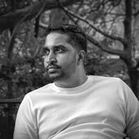 Портрет фотографа (аватар) Charitha Wijesiriwardana