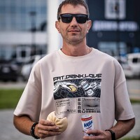 Фотография Артем Ковалев (Artem Kovalev) Портрет фотографа (аватар) Артем Ковалев (Artem Kovalev)