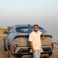 Портрет фотографа (аватар) omkar raval (Hindi, gujrati)