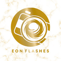 Портрет фотографа (аватар)  Hugo