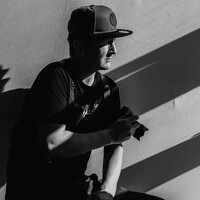 Портрет фотографа (аватар) Владимир Ермолаев