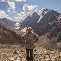 Фотография Б Дамир (Damir) Портрет фотографа (аватар) Б Дамир (Damir)