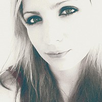 Портрет фотографа (аватар) Sanny Agata