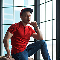 Портрет фотографа (аватар) Evgeniy Isupov (Isupov Evgeniy)