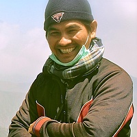 Портрет фотографа (аватар) James Arthur Watulingas