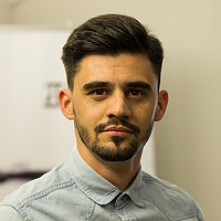 Портрет фотографа (аватар) Adrian Almasan