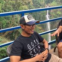 Портрет фотографа (аватар) isdyarto