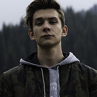 Портрет фотографа (аватар) Ilya Velichkin