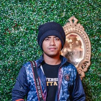 Фотография Dharma Raj (Dharma Chandra Tonchongya) Портрет фотографа (аватар) Dharma Raj (Dharma Chandra Tonchongya)