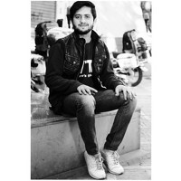 Портрет фотографа (аватар) Eman Farooq (ایمان فاروق)