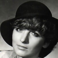 Портрет фотографа (аватар) Любовь Саханова (LIUBOV SAKHANOVA)