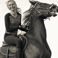 Портрет фотографа (аватар) Renate Tompsone