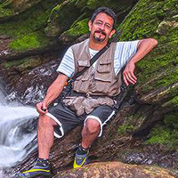 Портрет фотографа (аватар) Luis Lyons